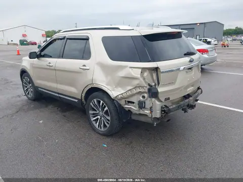2017 Ford Explorer Platinum VIN 1FM5K8HT5HGD82974 фото 3