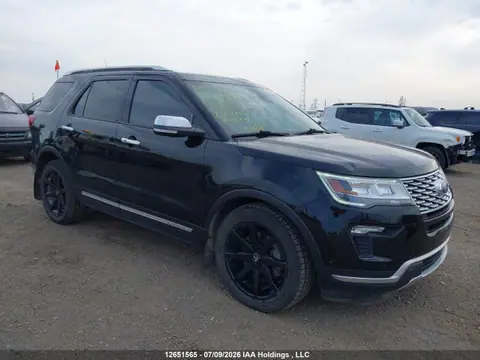 1FM5K8HT2JGA86347 — 2018 Ford Explorer Platinum, Град (Hail), фото до ремонта