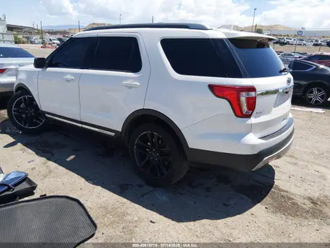 1FM5K7D80HGC20729 — 2017 Ford Explorer XLT, zdjęcie 3 z IAAI 26.10.2026, Skrzynia biegów