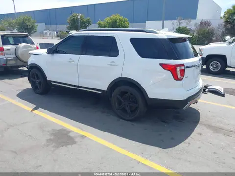 2017 Ford EXPLORER XLT VIN 1FM5K7D80HGE12085 фото 3