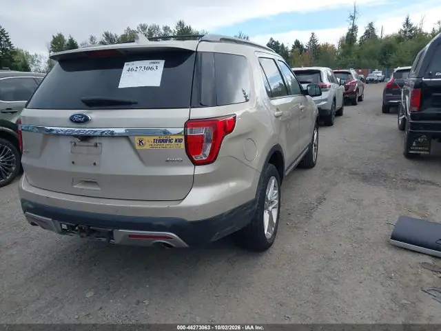 1FM5K8D80HGC06271 — 2017 Ford Explorer XLT, photo 4 from IAAI 14.10.2026, Normal wear