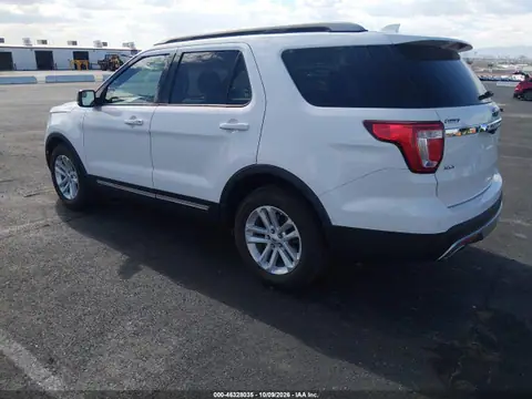 1FM5K7D85HGC58120 — 2017 Ford Explorer XLT, photo 3 from IAAI 23.10.2026, Front end