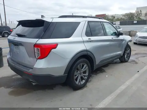 1FMSK7DH6MGA41088 — 2021 Ford Explorer XLT, photo 4 from IAAI 21.10.2026, Right front