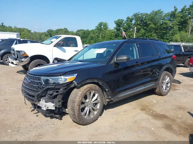 1FMSK8DH2NGC08232 — 2022 Ford Explorer XLT, фото 2 с аукциона IAAI 16.10.2026, левый и правый бока