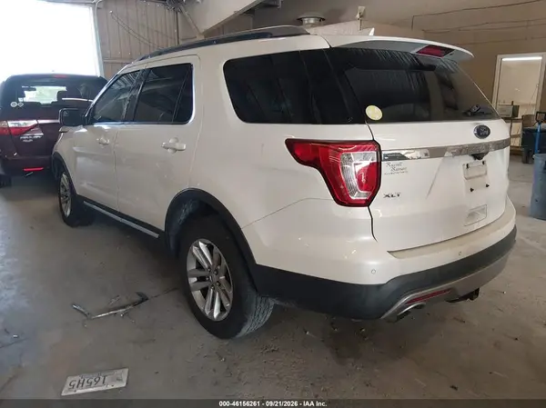 1FM5K7DH0GGC38873 — 2016 Ford Explorer, photo 3 from IAAI 19.10.2026, Front end