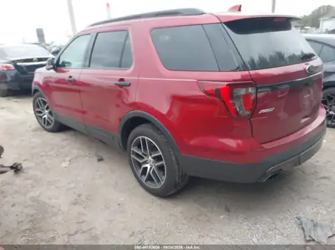 1FM5K8GT2GGA43332 — 2016 Ford Explorer, photo 3 from IAAI 21.10.2026, Right front