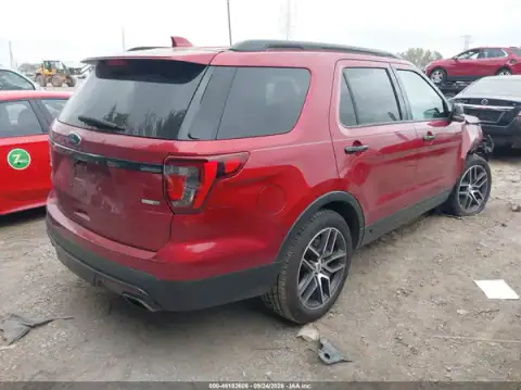 1FM5K8GT2GGA43332 — 2016 Ford Explorer, photo 4 from IAAI 21.10.2026, Right front