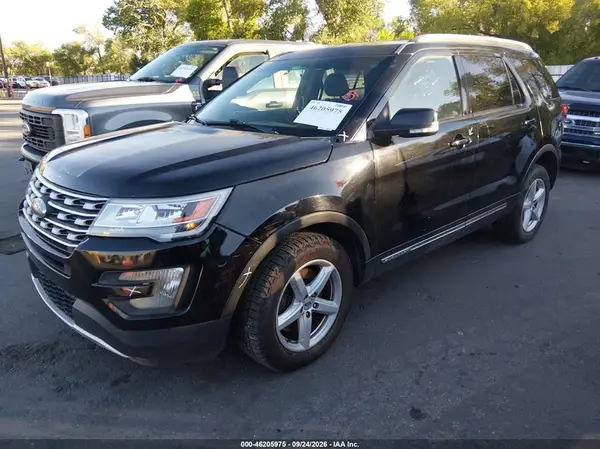 1FM5K8D83GGA46725 — 2016 Ford Explorer, zdjęcie 2 z IAAI, Kradzież
