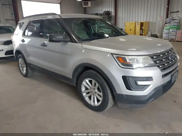 1FM5K8B86HGA77665 Ford Explorer 2017 — uszkodzenie Przód i tył, zdjęcie przed naprawą