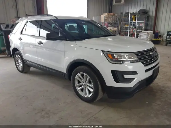 1FM5K8B80HGD22959 Ford Explorer 2017 — uszkodzenie Lewy i prawy bok, zdjęcie przed naprawą