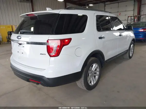1FM5K8B80HGD22959 — 2017 Ford Explorer, zdjęcie 4 z IAAI 07.10.2026, Lewy i prawy bok