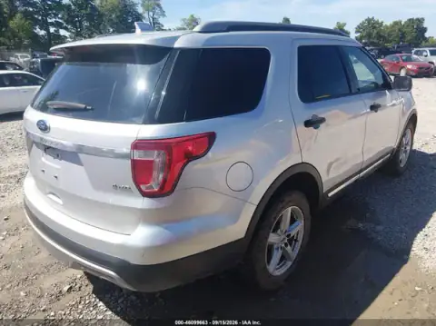 1FM5K8D8XHGC53128 — 2017 Ford Explorer, photo 4 from IAAI, Left front