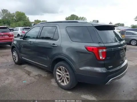 1FM5K7DH8HGA48479 — 2017 Ford Explorer, zdjęcie 3 z IAAI, Prawy bok
