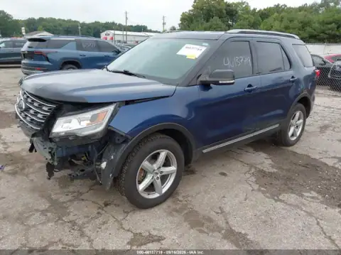 1FM5K8D82HGD47715 — 2017 Ford Explorer, фото 2 с аукциона IAAI, ПЕРЕДНЯЯ ЧАСТЬ