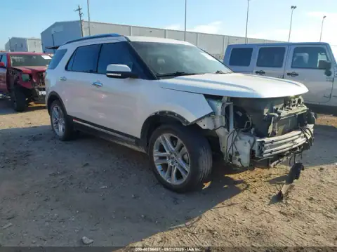 1FM5K7F83HGE42923 — 2017 Ford Explorer, წინა ნაწილი (Front End), ფოტოები შეკეთებამდე