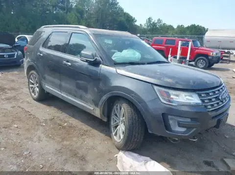 1FM5K8F84HGC37424 — 2017 Ford Explorer, წინა ნაწილი (Front End), ფოტოები შეკეთებამდე