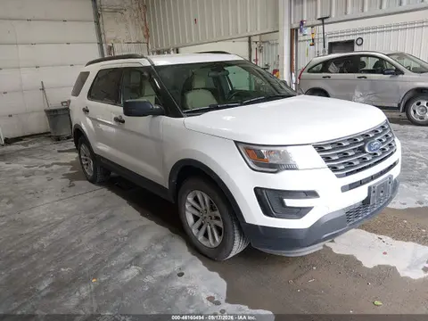 2017 Ford Explorer VIN 1FM5K8B83HGD23152 фото 1