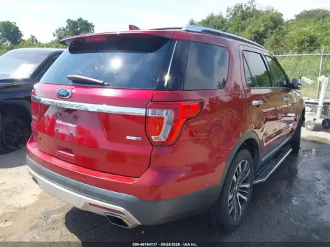 1FM5K8HT5HGD19762 — 2017 Ford Explorer, фото 4 з IAAI, Лівий бік