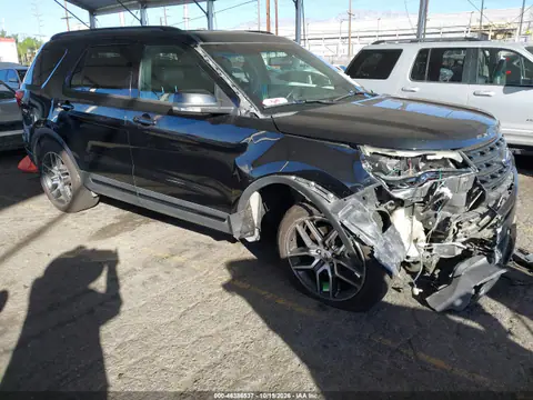 1FM5K8GTXHGD89954 — 2017 Ford Explorer, Передня частина, фото до ремонту
