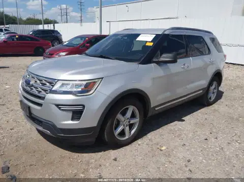 1FM5K7D85JGA79095 — 2018 Ford Explorer, photo 2 from IAAI, Right side