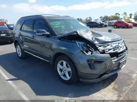 1FM5K7DHXJGC86680 — 2018 Ford Explorer, Prawy przód (Right Front), zdjęć przed naprawą