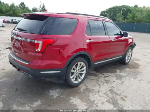1FM5K7F8XJGA77095 — 2018 Ford Explorer, photo 4 from IAAI 20.10.2026, Front end