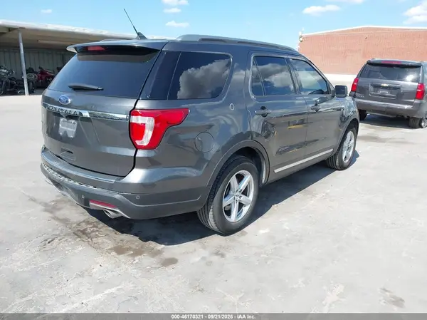 1FM5K7D86JGA79672 — 2018 Ford Explorer, zdjęcie 4 z IAAI 07.10.2026, Tył