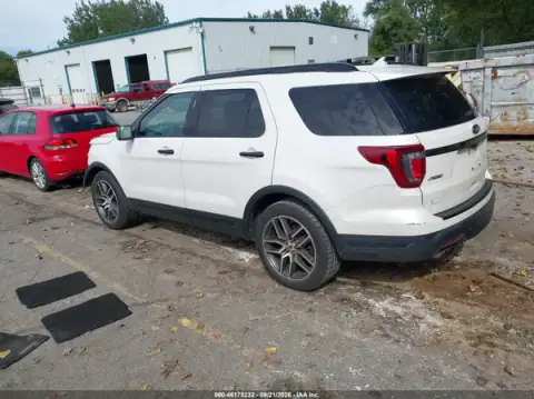 1FM5K8GT6JGC40625 — 2018 Ford Explorer, photo 3 from IAAI, Front end