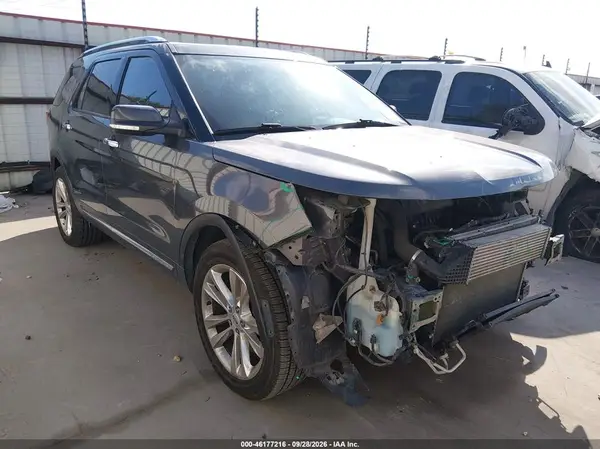 1FM5K7FH2JGC84502 Ford Explorer 2018 — повреждение Передняя часть, фото до ремонта
