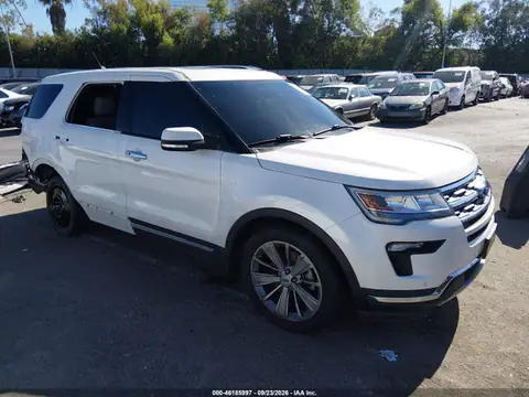 1FM5K7F84JGB09832 — 2018 Ford Explorer, Rear end (Rear), before-repair photos