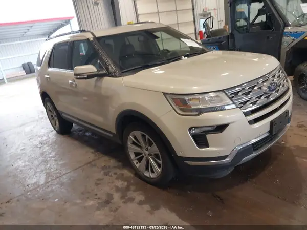 1FM5K8F85JGC48941 Ford Explorer 2018 — повреждение Задняя часть, фото до ремонта