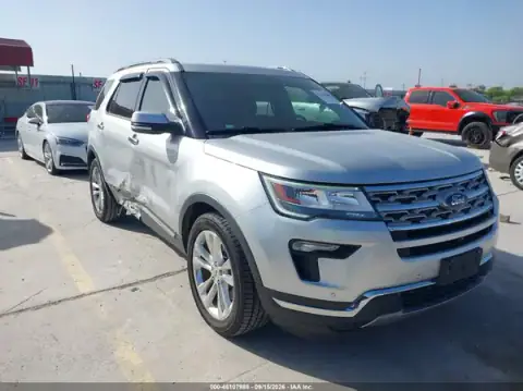 1FM5K7F82KGA71440 — 2019 Ford Explorer, Prawy bok (Right Side), zdjęć przed naprawą