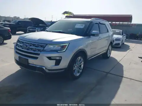 1FM5K7F82KGA71440 — 2019 Ford Explorer, фото 2 с аукциона IAAI 19.10.2026, правый бок