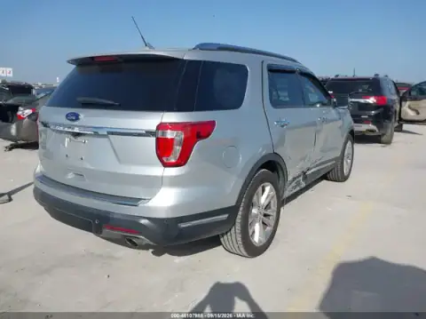 1FM5K7F82KGA71440 — 2019 Ford Explorer, фото 4 с аукциона IAAI 19.10.2026, правый бок