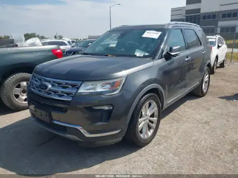 1FM5K7FH9KGA76800 — 2019 Ford Explorer, фото 2 с аукциона IAAI, Угон