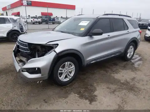 1FMSK7DH6LGC86407 — 2020 Ford Explorer, foto 2 de IAAI, Parte delantera
