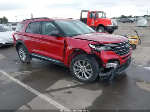 1FMSK8DH2LGC46315 — 2020 Ford Explorer, Prawy przód (Right Front), zdjęć przed naprawą