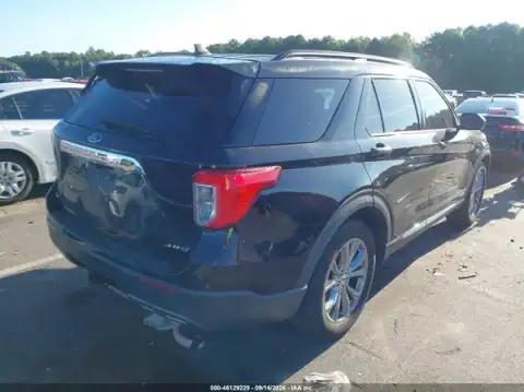 1FMSK8DHXMGC28341 — 2021 Ford Explorer, photo 4 from IAAI, Not reported
