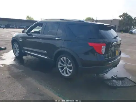 1FM5K8HC3MGB30182 — 2021 Ford Explorer, photo 3 from IAAI, Right side