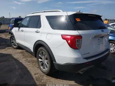 1FMSK7FH9MGB08019 — 2021 Ford Explorer, foto 3 de IAAI, Parte delantera
