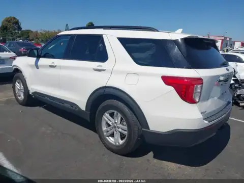 1FMSK7DH9MGA95839 — 2021 Ford Explorer, фото 3 с аукциона IAAI, передняя часть слева