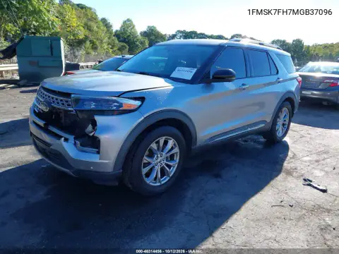 1FMSK7FH7MGB37096 — 2021 Ford Explorer, photo 3 from IAAI, Front end