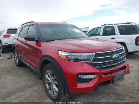 1FMSK7DH8NGA77320 — 2022 Ford Explorer, Delantera izquierda (Left Front), fotos antes de reparar