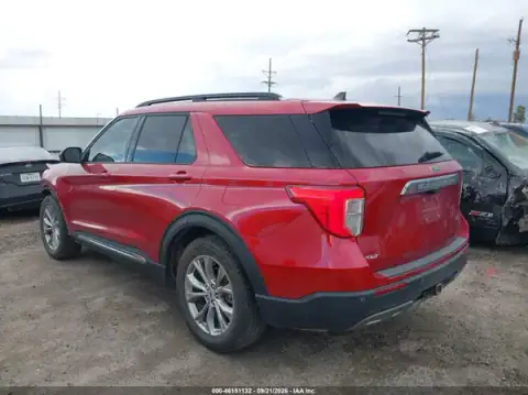 1FMSK7DH8NGA77320 — 2022 Ford Explorer, foto 3 de IAAI, Delantera izquierda