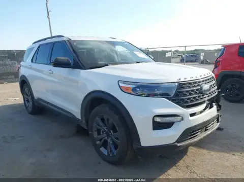 1FMSK7DH2NGC38924 — 2022 Ford Explorer, წინა ნაწილი (Front End), ფოტოები შეკეთებამდე
