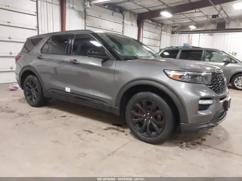 1FM5K8GC2NGB07446 — 2022 Ford Explorer, Підтоплення прісною водою (Fresh Water), фото до ремонту