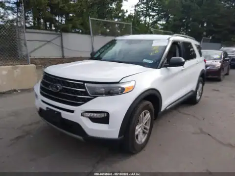 1FMSK8DH9RGA85311 — 2024 Ford Explorer, zdjęcie 2 z IAAI 22.09.2026, Prawy bok