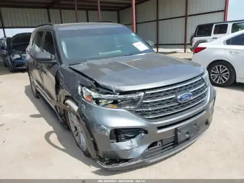 1FMSK8DH1RGA45871 — 2024 Ford Explorer, передняя часть справа (Right Front), фото до ремонта