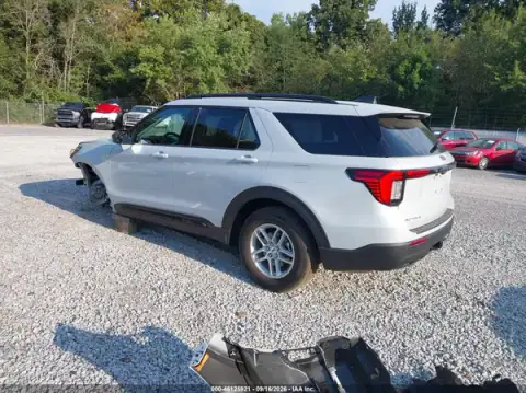1FMUK7DH7TGA32729 — 2026 Ford Explorer, photo 3 from IAAI 22.10.2026, Left front