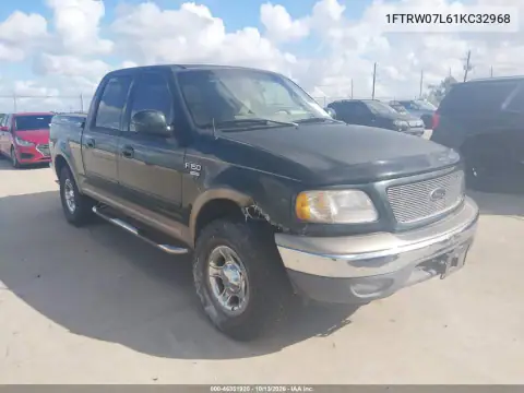 1FTRW07L61KC32968 — 2001 Ford F-150, Front end, before-repair photos